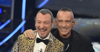 Copertina di Sanremo 2024, Eros Ramazzotti ‘sfotte’ Amadeus: “Fai fare il ballo del qua qua pure a me?”. La risposta del conduttore è spiazzante