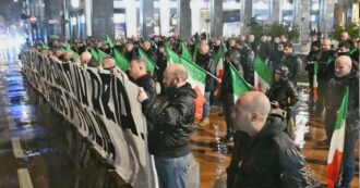 Copertina di Varese, corteo dell’ultradestra neofascista per le vittime delle foibe: minuto di silenzio ma niente saluti romani