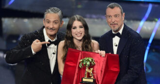 Copertina di Sanremo 2024 ascolti record: la proclamazione della vincitrice Angelina Mango fa segnare 90% di share, “come quando c’era un solo canale”
