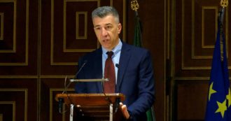 Minaccia l’ex con le forbici e inneggia a “Turetta modello”, 19enne denunciato. Gino Cecchettin: “Vorrei un confronto”