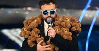 Copertina di Il siparietto tra Dargen D’Amico e Mara Venier è da teatro dell’assurdo