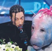 Copertina di La Rai non riesce più a gestire nemmeno    un appello alla pace