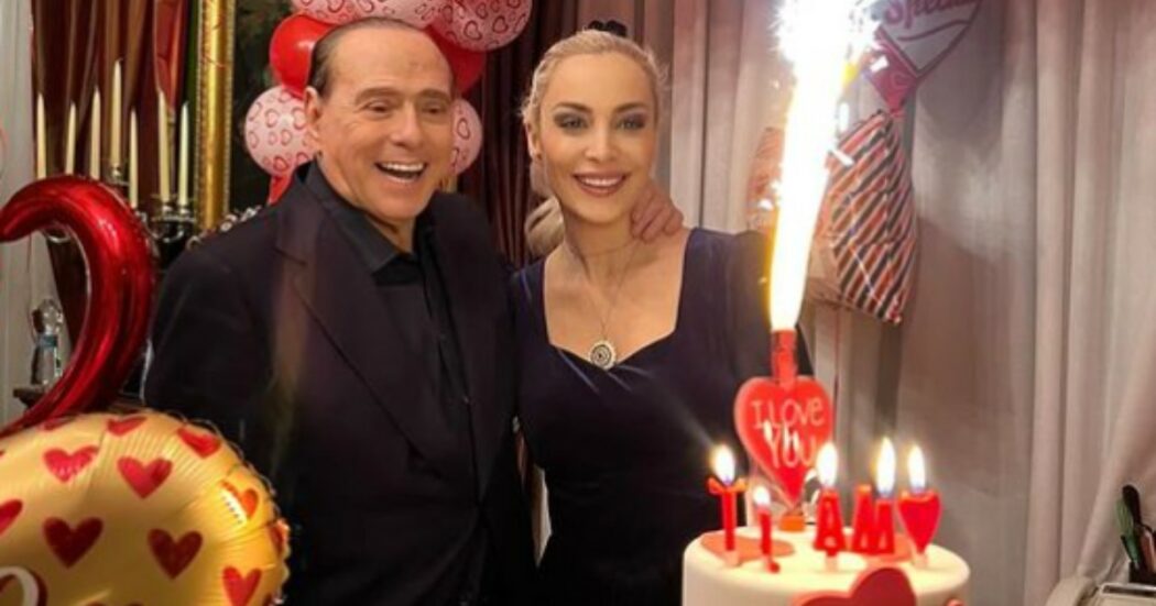 Marta Fascina scrive un messaggio a Silvio Berlusconi per San Valentino: “Il nostro amore supera la dimensione terrena”