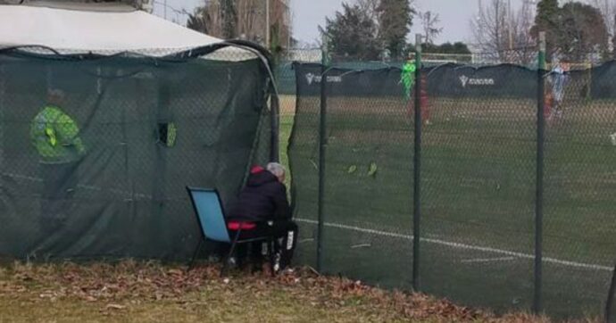 Domeniche bestiali – “Osservare! È reato?”: il mister romagnolo e il provvidenziale buco nella rete