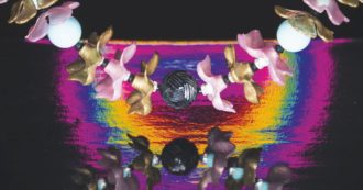 Copertina di Perle, gioielli & TikTok:  ora è un paese per giovani