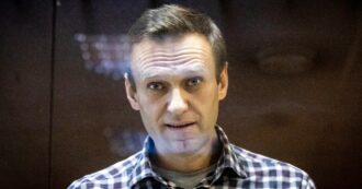 Copertina di “Alexei Navalny vittima di sindrome da morte improvvisa”: la comunicazione alla madre. Il corpo non verrà riconsegnato (per ora)