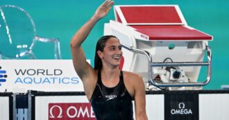 Copertina di Mondiali di nuoto, Simona Quadarella vince l’oro negli 800 stile libero: “Una delle gare più faticose che abbia fatto, sono contentissima”