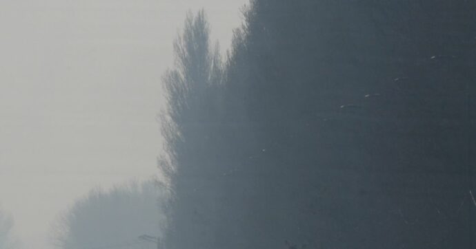 Smog, anche in Emilia Romagna picchi di polveri sottili oltre la media: “È come avere una coperta di lana sulla testa”