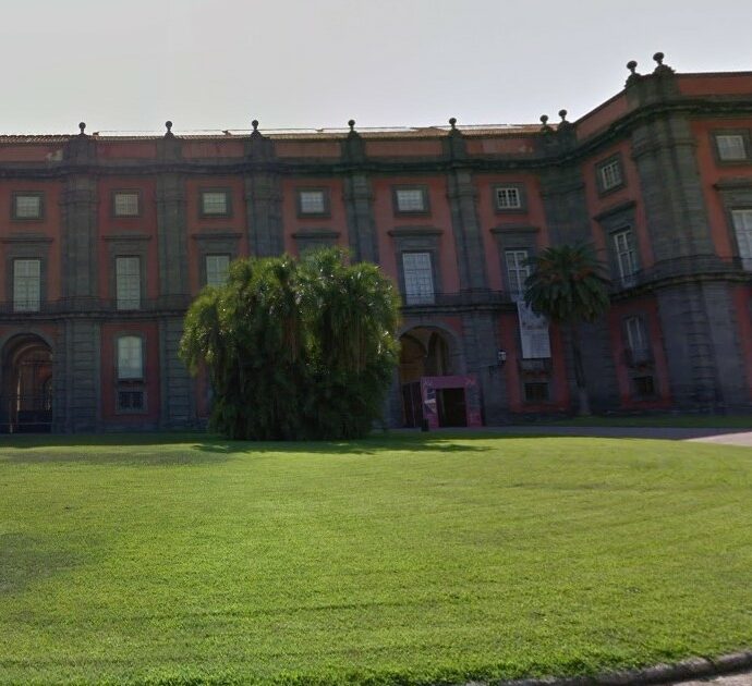 Fondi trasferiti dagli Uffizi a Capodimonte, il ministero: “Deciso prima della nomina di Schmidt. Casi analoghi già con Franceschini”