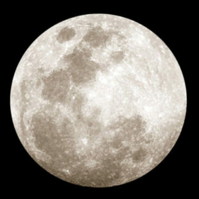 Il 15 novembre arriva la Superluna del Castoro: sarà l’ultima dell’anno. Ecco quando e dove vederla