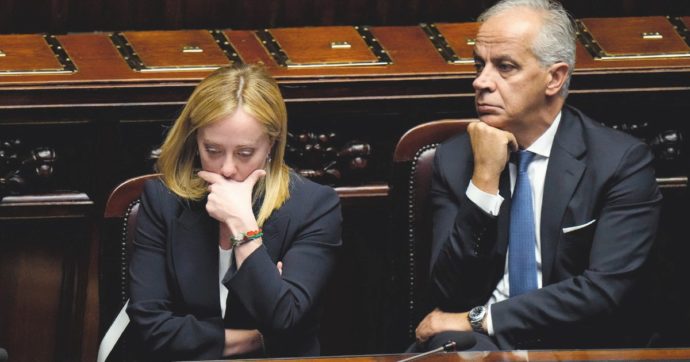 Meloni sui manganelli di Pisa e Firenze: “Non chiediamo scusa, questo è Stato di diritto”