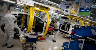 Copertina di Lavoro, il governo si vende una realtà smentita dai dati