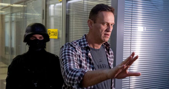 Russia, Navalny doveva essere scambiato con diverse spie