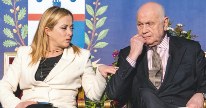 Magistrati fuori ruolo, Nordio ko: il ministro li taglia, Meloni li rivuole per il Piano Mattei