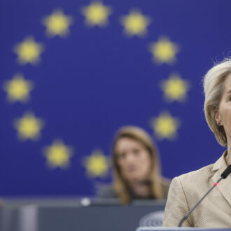 Copertina di La destra ci porta in guerra: il Fatto di domani 29 febbraio