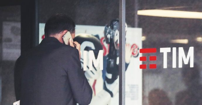 Sequestrati 250 milioni  a Tim: “Truffa a clienti”