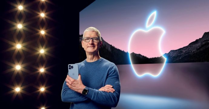 Copertina di Dopo dieci anni Apple molla la “car”