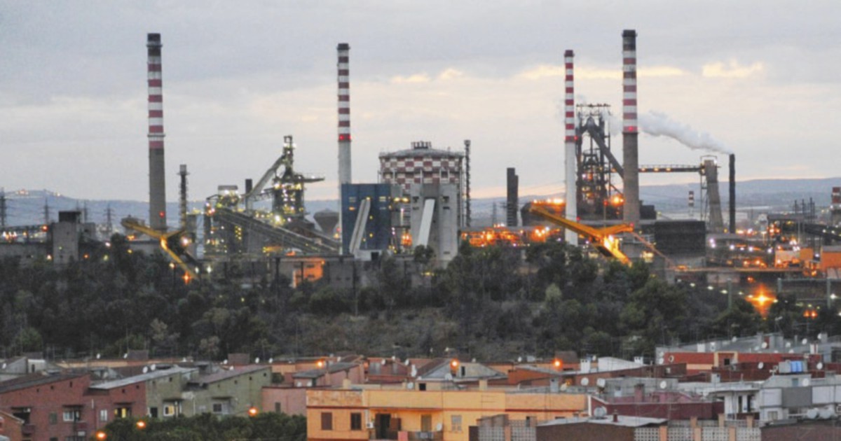 Ilva, l’Anm al governo: “Gravi le accuse di falsità alla procura di Taranto. Serve rispetto dei ruoli”