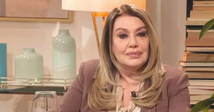 Veronica Lario in tv: “Dopo il divorzio ero nel mirino. Miliardi? Mai visti. E non ho segreti”