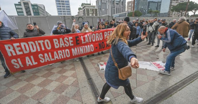 Copertina di Ex Rdc, niente assegno a chi è “troppo povero”