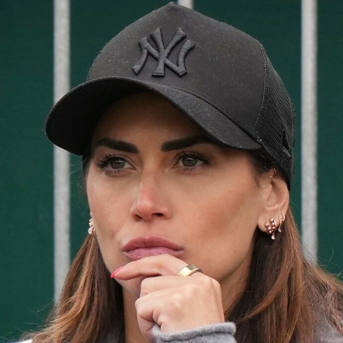 “Mangio bene, da anni mi sottopongo a ozonoterapia. Vedo ragazze di vent’anni vecchie dentro che passano il tempo a farsi punturine. Ho un fidanzato più giovane, che importa?”: parla Melissa Satta