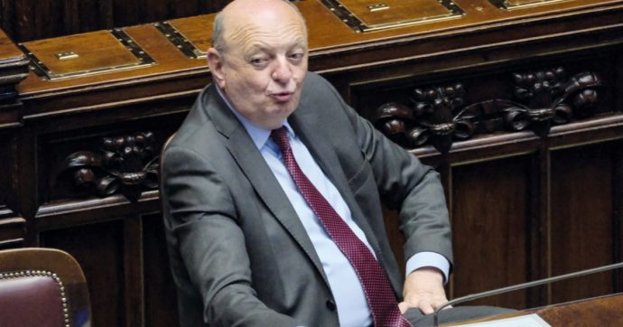 Il governo vuole una nuova commissione Via