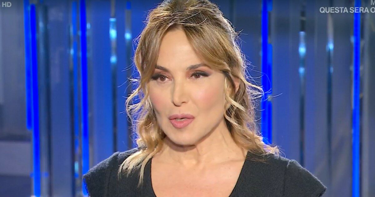 Barbara D’Urso: “Il dolore per l’addio a Mediaset è ancora vivo, ma che emozione tornare in Rai. Il mio cuore è qua”, l’intervista a Domenica In