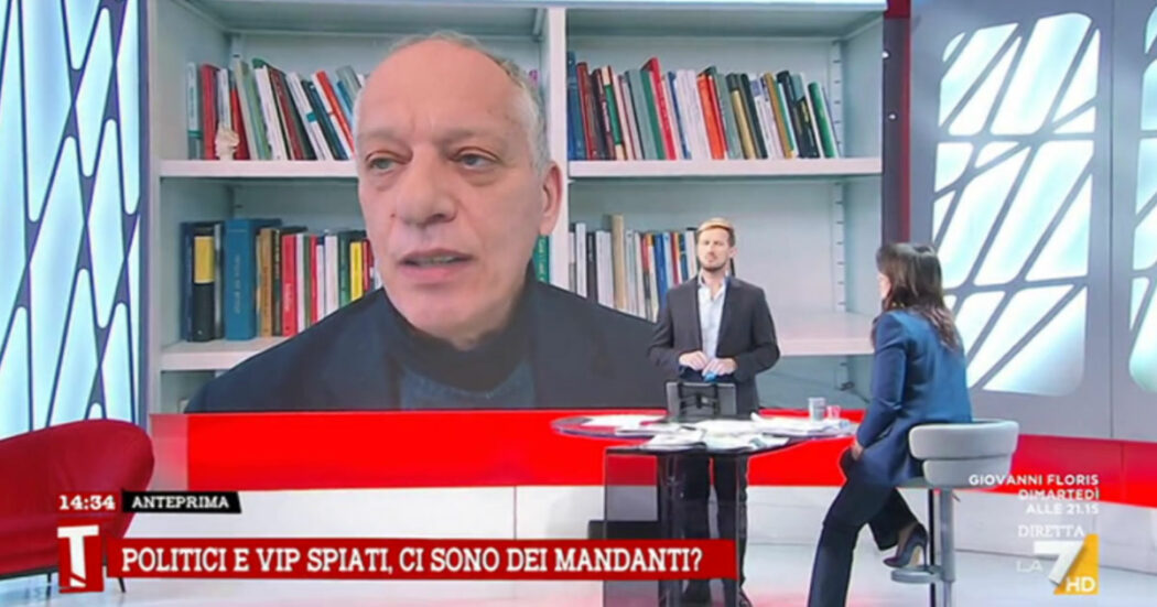 Inchiesta Perugia, Gomez a La7: “Non è dossieraggio. Nel 2011 Panorama diretta da Mulè fece lo stesso sui nemici di Berlusconi”