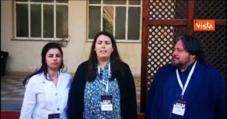 Copertina di Gaza, la delegazione del M5s al valico di Rafah: “Situazione disumana, palestinesi muoiono di fame e viene negato l’accesso agli aiuti”