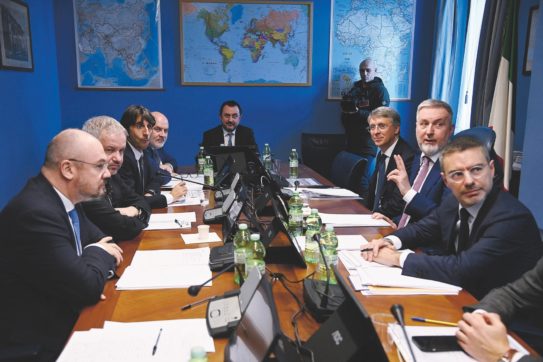 Caso spioni, Cantone (procuratore di Perugia): “Con le norme del governo la mia indagine impossibile”