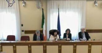 Copertina di Accessi abusivi, l’audizione del procuratore di Perugia Cantone in Commissione Antimafia: la diretta tv