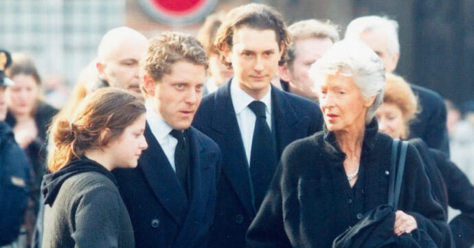 Eredità Agnelli. Non solo John, Torino ora indaga per truffa  allo Stato  Lapo e Ginevra