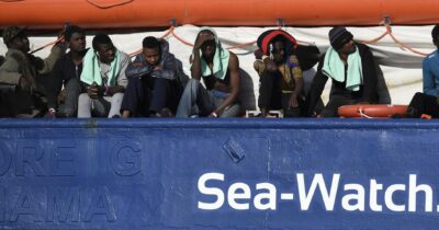 Copertina di Sea Watch 5, il Tribunale di Catania revoca il fermo: presto tornerà in mare