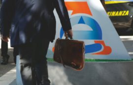 Copertina di Tintorie, discoteche, ristoranti, commercio, turismo e professioni: quanto guadagnano e quanto evadono le partite Iva. Tutti i dati - con tabella interattiva