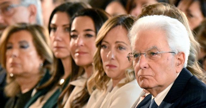 Il manifesto FdI anti-Colle: “Il presidente lo scegli tu”