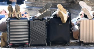 Copertina di Il Far West degli affitti brevi ha stancato anche i sindaci