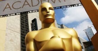Copertina di Presentatori, ospiti (da Spielberg ad Al Pacino) e orari: tutto quello che c’è da sapere sulla notte degli Oscar 2024