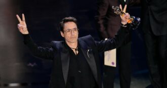 Copertina di Oscar 2024, la dedica di Robert Downey Jr alla moglie Susan: “Mi hai amato di nuovo ed è per questo che sono qui”