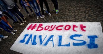 Copertina di L’Invalsi scopre l’acqua calda: la colpa del disastro è la scarsa integrazione degli studenti migranti