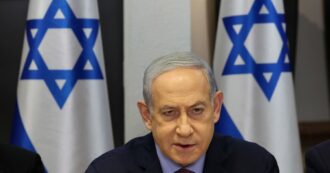 Copertina di Gaza, per l’intelligence Usa Netanyahu “è in crisi di consensi”: la sua leadership è “a rischio”. Dal Libano 100 razzi contro Israele