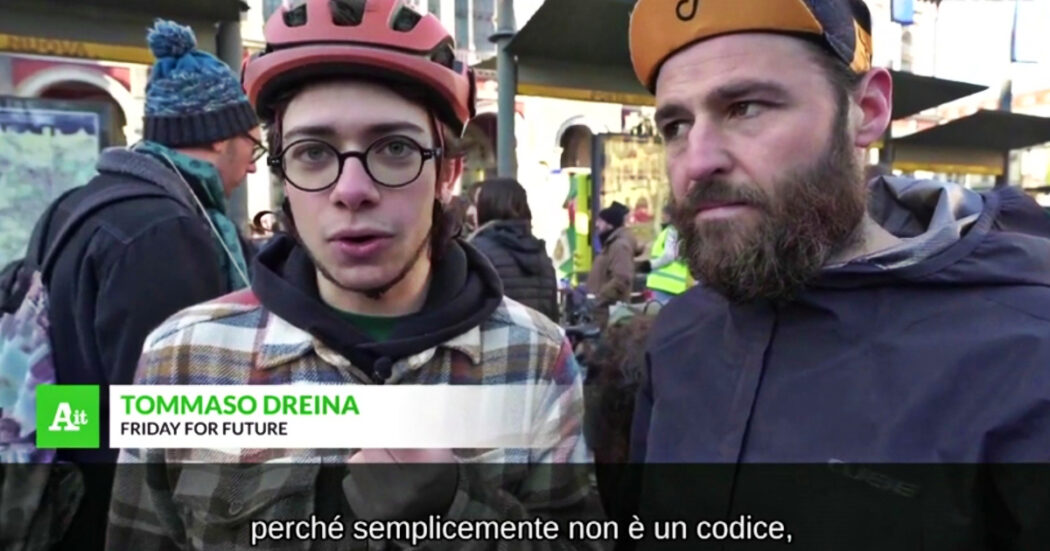 “Nuovo codice della strada? Grave passo indietro, ci saranno più incidenti”: presidi di protesta in 40 città italiane. Le voci da Torino