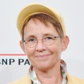 Copertina di Aborto, le parole  di Susanna Tamaro fanno rabbrividire