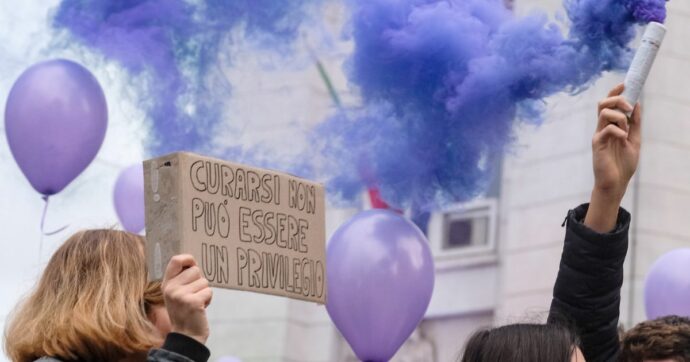 Giornata per la lotta contro i disturbi alimentari: perché in Italia è stato scelto il 15 marzo e come mai si usa un fiocchetto lilla