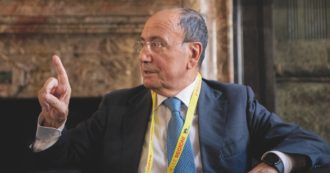 Copertina di Blitz della destra: i manager imputati rimangono in sella