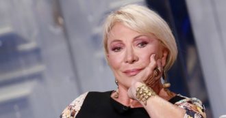 Copertina di “La cena con Sordi e Leone, il boa delle gemelle Kessler e il gusto del ‘no’ ai  potenti”