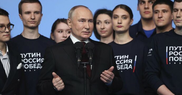 Putin trionfa e sfodera la propaganda guerriera: questo plebiscito è un sì all’offensiva in Ucraina