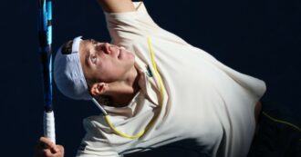Copertina di Scena allarmante dal Masters 1000 di Miami: il tennista Cazaux sviene in campo per il caldo | Video