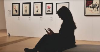 Copertina di Venezia, la mostra di Folena ritira i Banksy “falsi”. E i pm chiederanno le certificazioni
