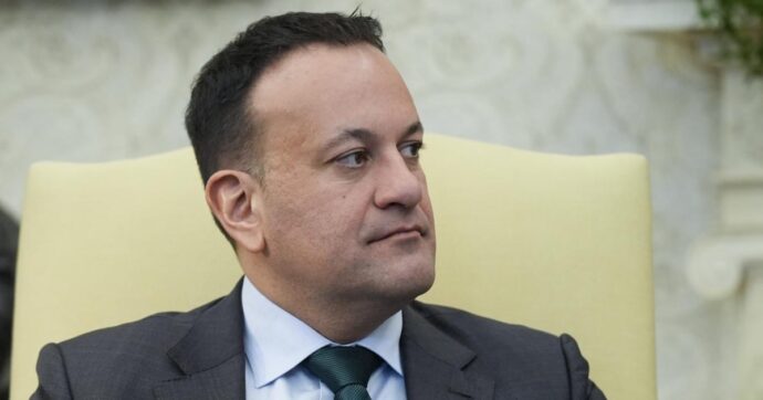Dimissioni a sorpresa del primo ministro irlandese Leo Varadkar: “Lo faccio per ragioni personali e politiche”