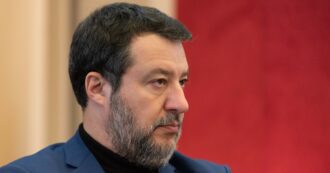 Copertina di Salvini ci riprova, ma anche la nuova convention nera a Roma sarà senza big: Marine Le Pen solo in collegamento video